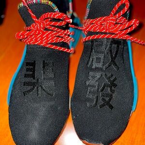 adidas NMD Human Race x Pharrell Inspiration Pack 2018 - EE7582 size 8.5 men’s